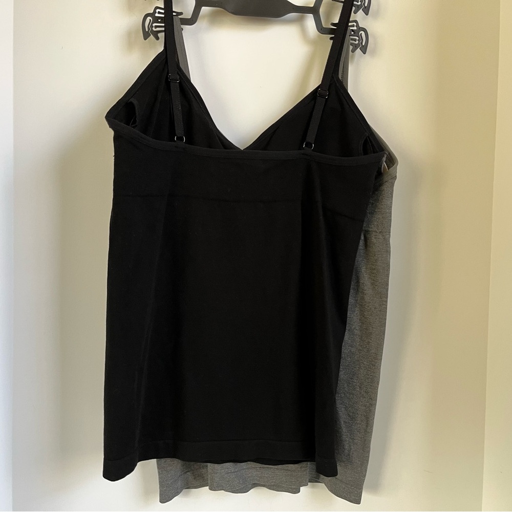 Skinny Girl Stretch Seamless Adjustable Straps Removable Pads Layering Camis 2pc - Picture 4 of 12
